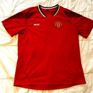 Manchester United training jersey